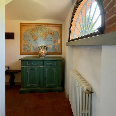 Apartament Rustico Tra Pisa, Lucca E Firenze