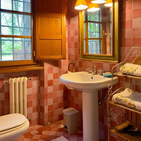 Rustico Tra Pisa, Lucca E Firenze Apartament