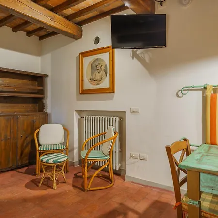 Rustico Tra Pisa, Lucca E Firenze * Massa e Cozzile