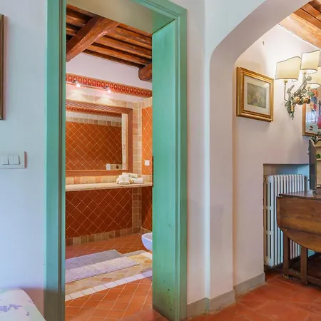 アパート Rustico Tra Pisa, Lucca E Firenze *