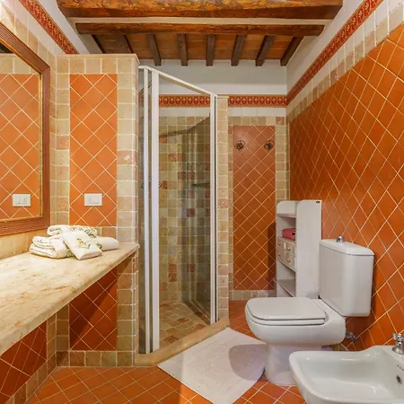 アパート Rustico Tra Pisa, Lucca E Firenze Massa e Cozzile