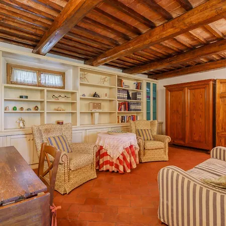 アパート Rustico Tra Pisa, Lucca E Firenze Massa e Cozzile